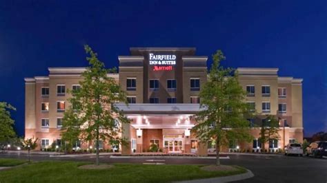 fairfield inn louisville east.